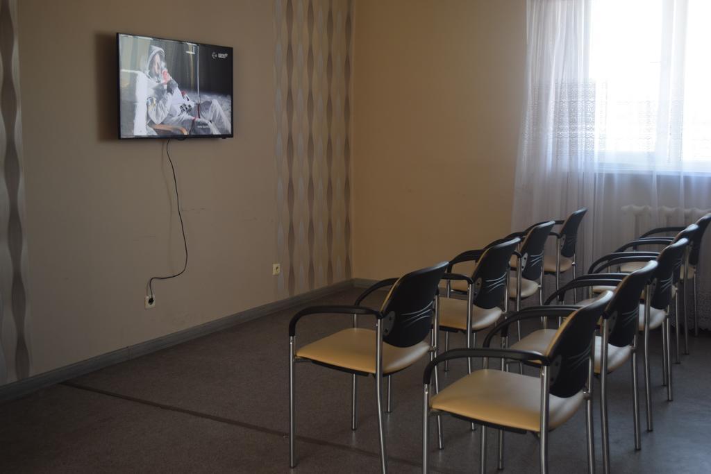 Dom Studencki Atol Hostel Красков Екстериор снимка